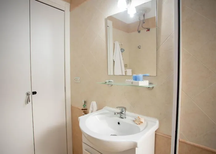 Mango * Torre Lapillo